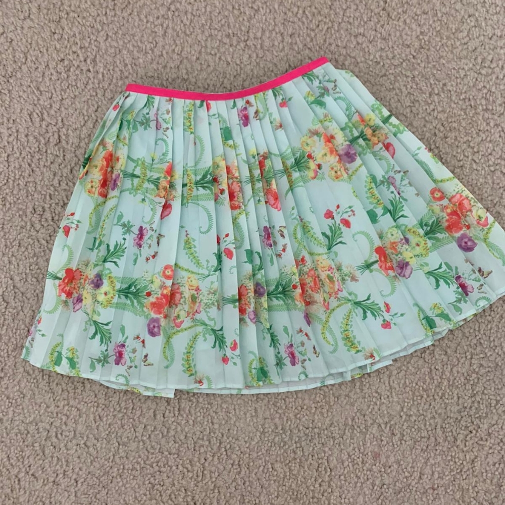 Baker's floral skirt